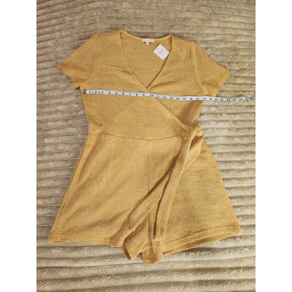 🌼 Skies Are Blue Mustard Knit Romper Size Large NWT - Picture 2 of 7